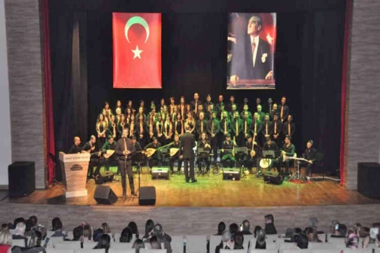 THM korosundan Anadolu'dan inciler konseri