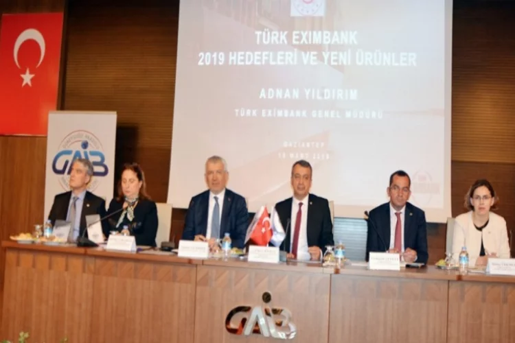 Türk Eximbank GAİB'de Yeni Ürünlerini Tanıttı